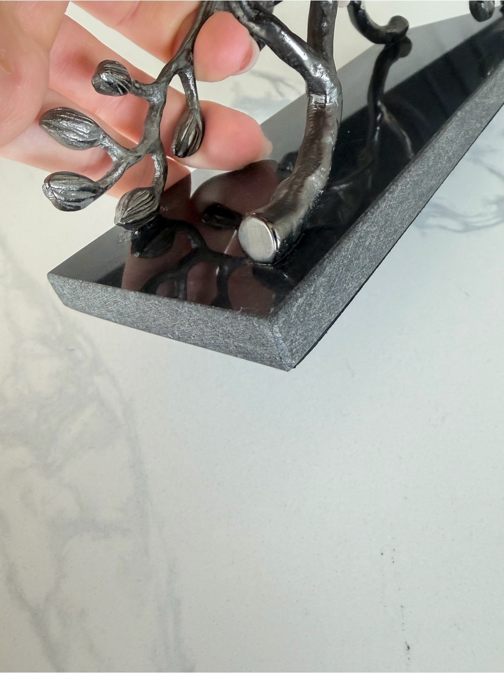 Michael Adam black orchid napkin holder - Picture 6 of 9